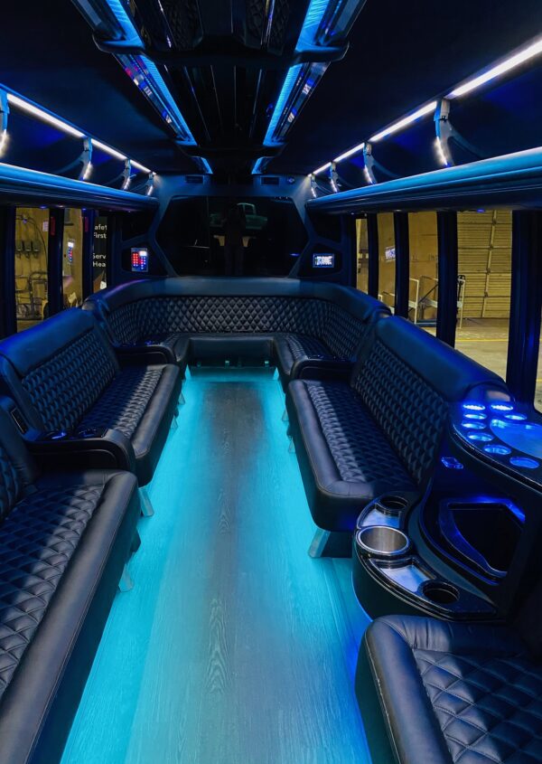 23 Passenger Top Of The Line Party Bus.